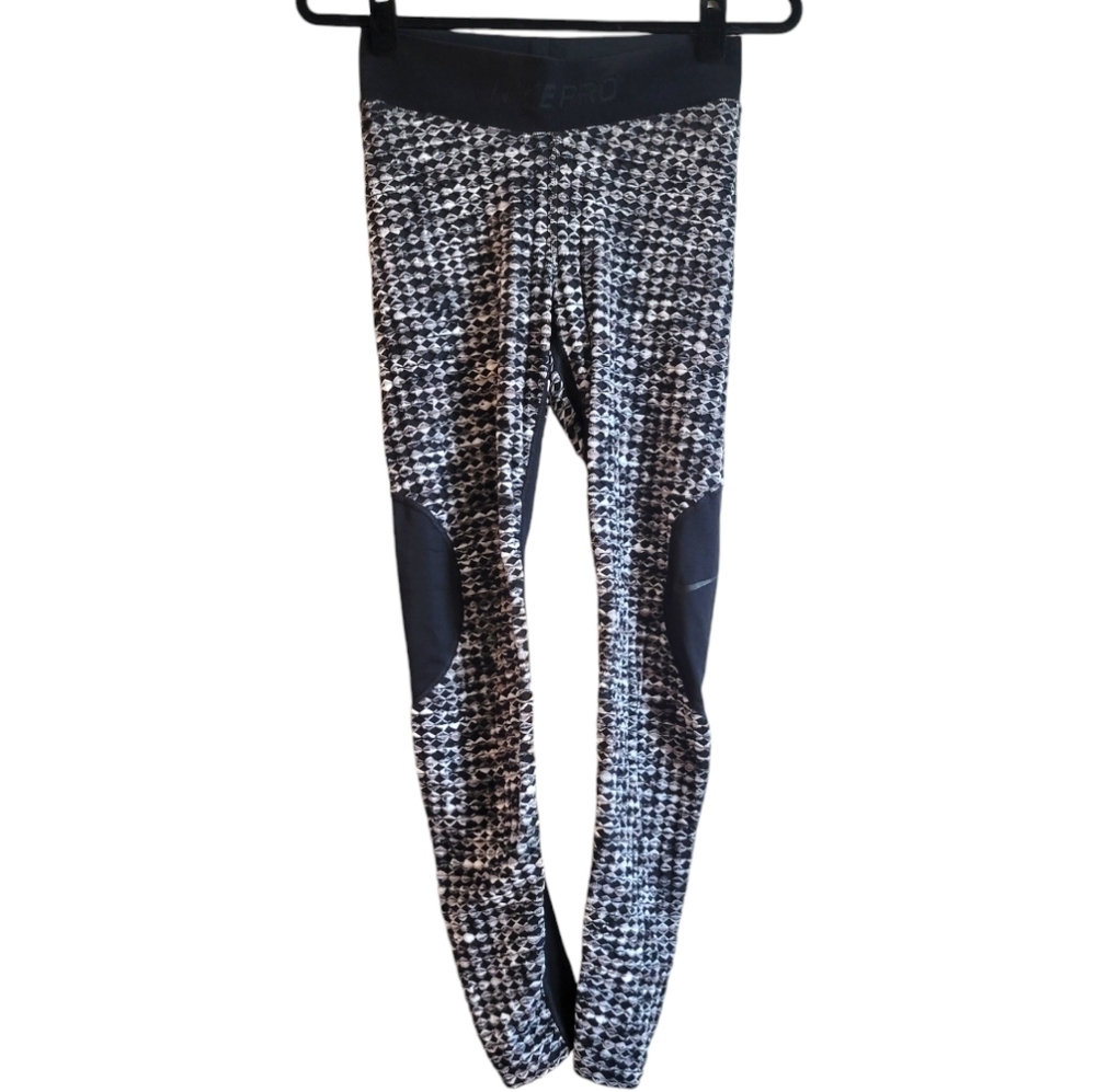 Nike Black White Leggings Womens size Medium